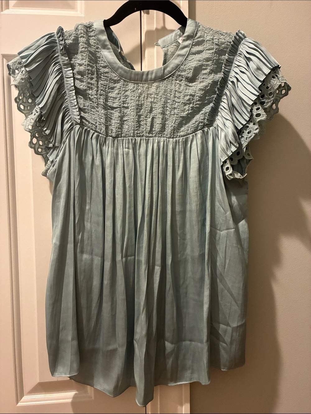Current Air Ruffled Sleeve Women's Top